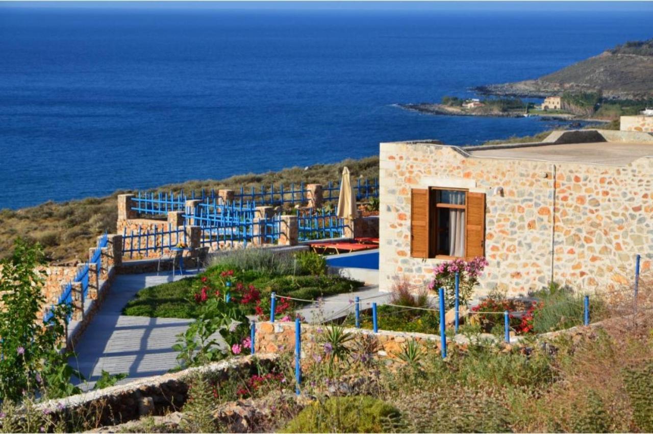 Stone Villa I In Petres Πετρές Εξωτερικό φωτογραφία